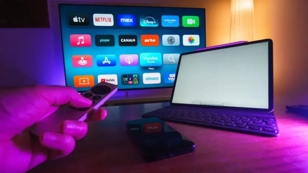 controle remoto com tela de streaming